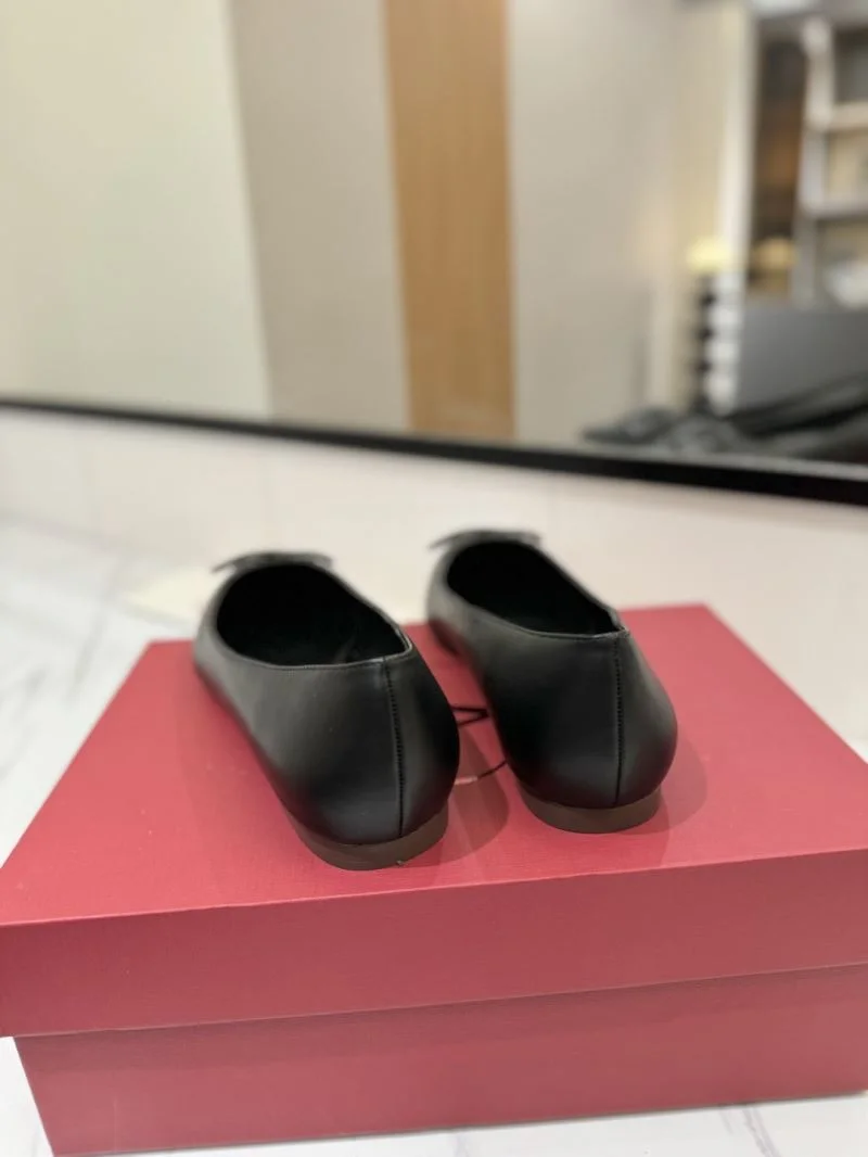 Sleek Valentino Heeled Shoes 36732