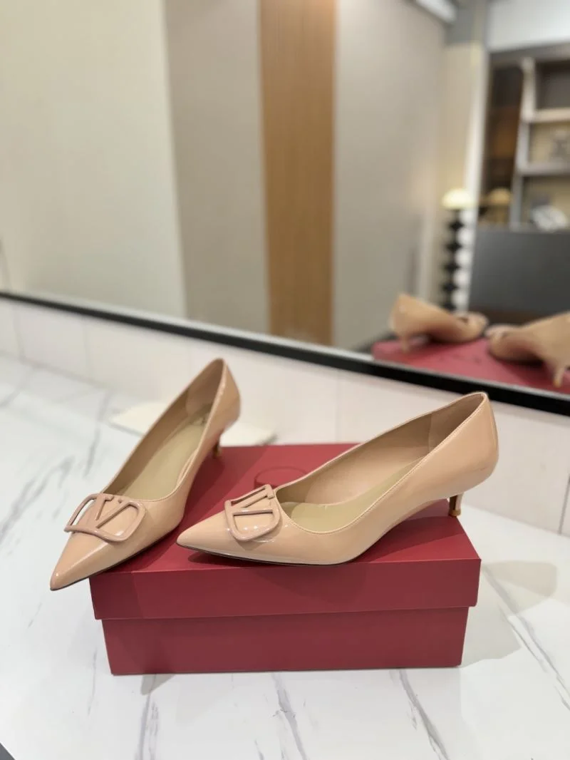 Valentino Heeled Shoes GoAnywhere 36744
