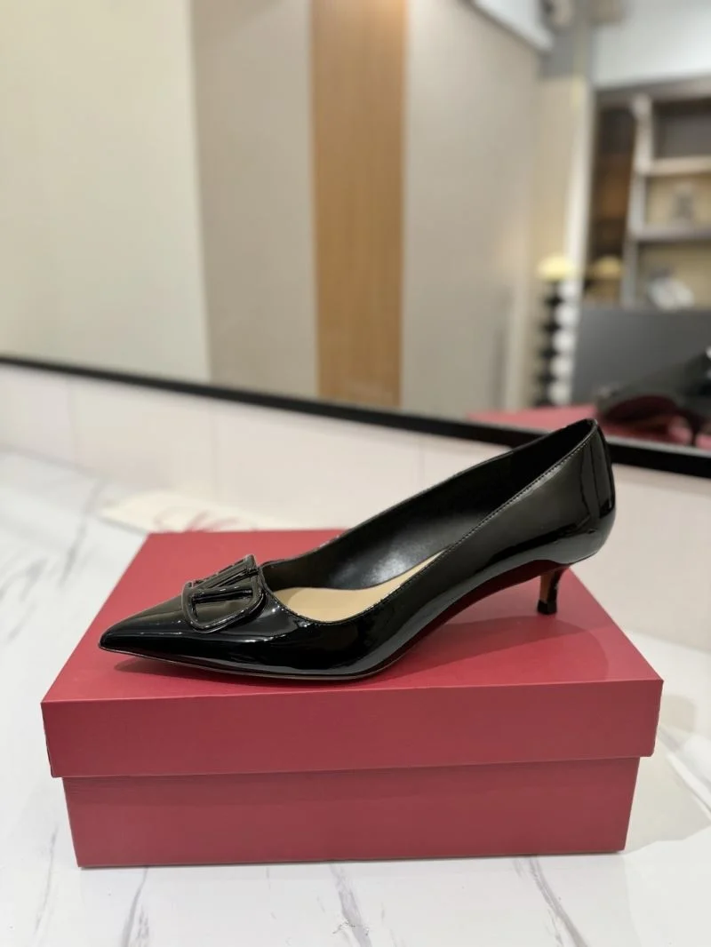 WrinkleFree Valentino Heeled Shoes 36730