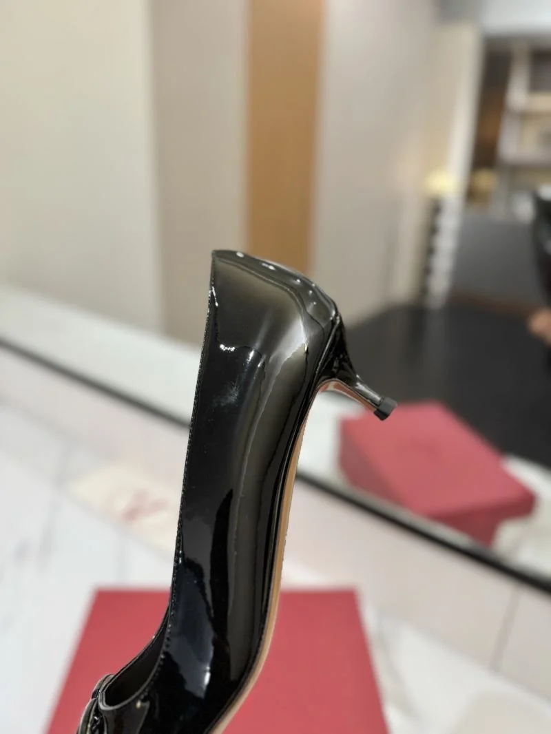 WrinkleFree Valentino Heeled Shoes 36730
