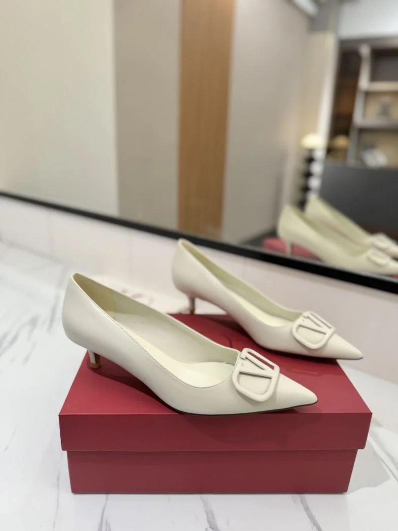 NewStyle Valentino Heeled Shoes 36723