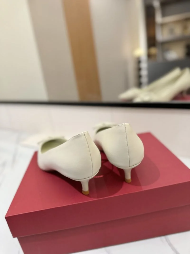NewStyle Valentino Heeled Shoes 36723