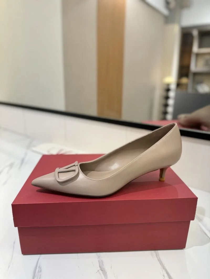 Valentino Heeled Shoes ComfortFit 36719
