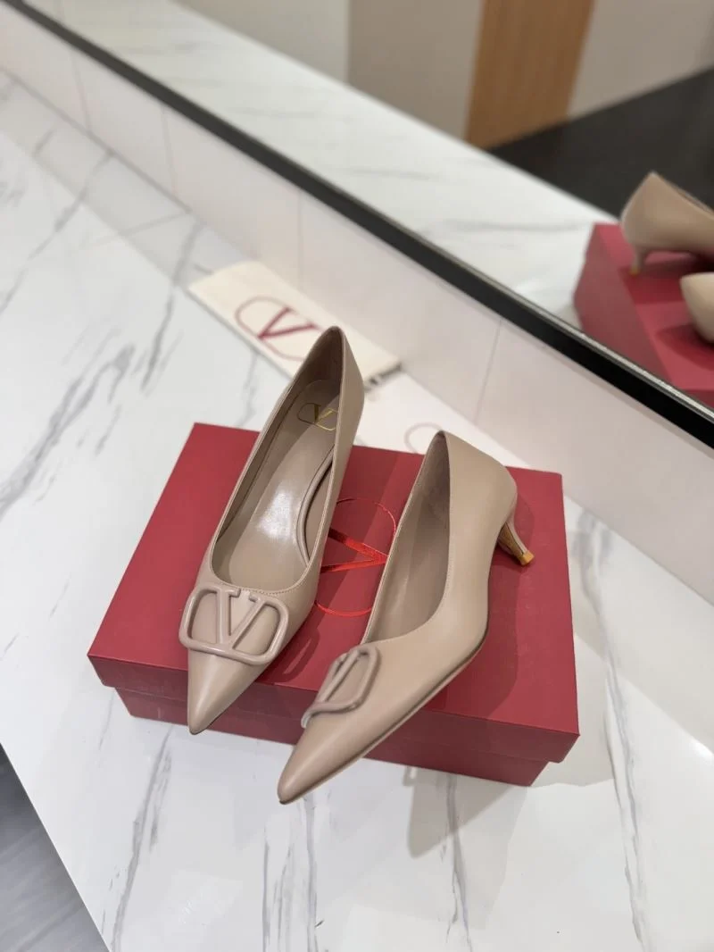 Valentino Heeled Shoes ComfortFit 36719