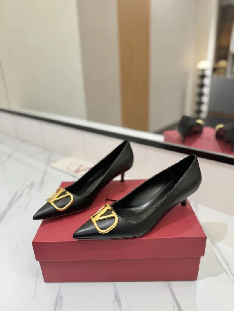 MoistureWicking Valentino Heeled Shoes 36718