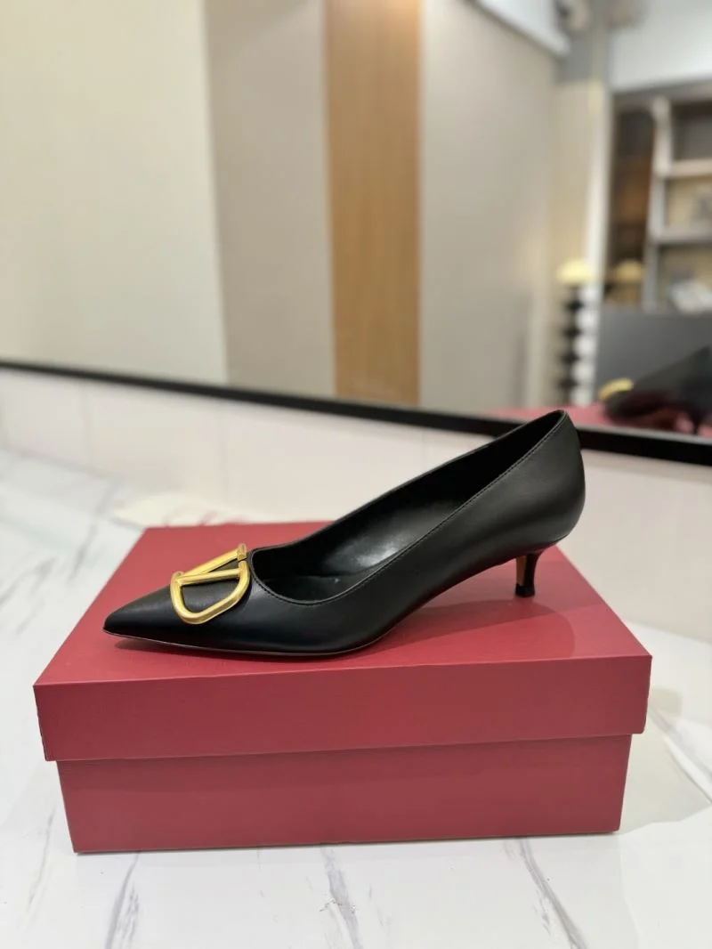 MoistureWicking Valentino Heeled Shoes 36718