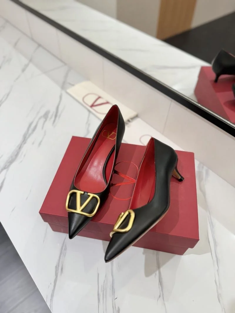 Valentino Heeled Shoes Unisex 36720