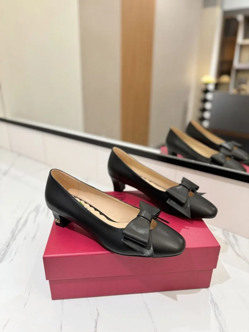 Valentino Heeled Shoes HighQuality 36717
