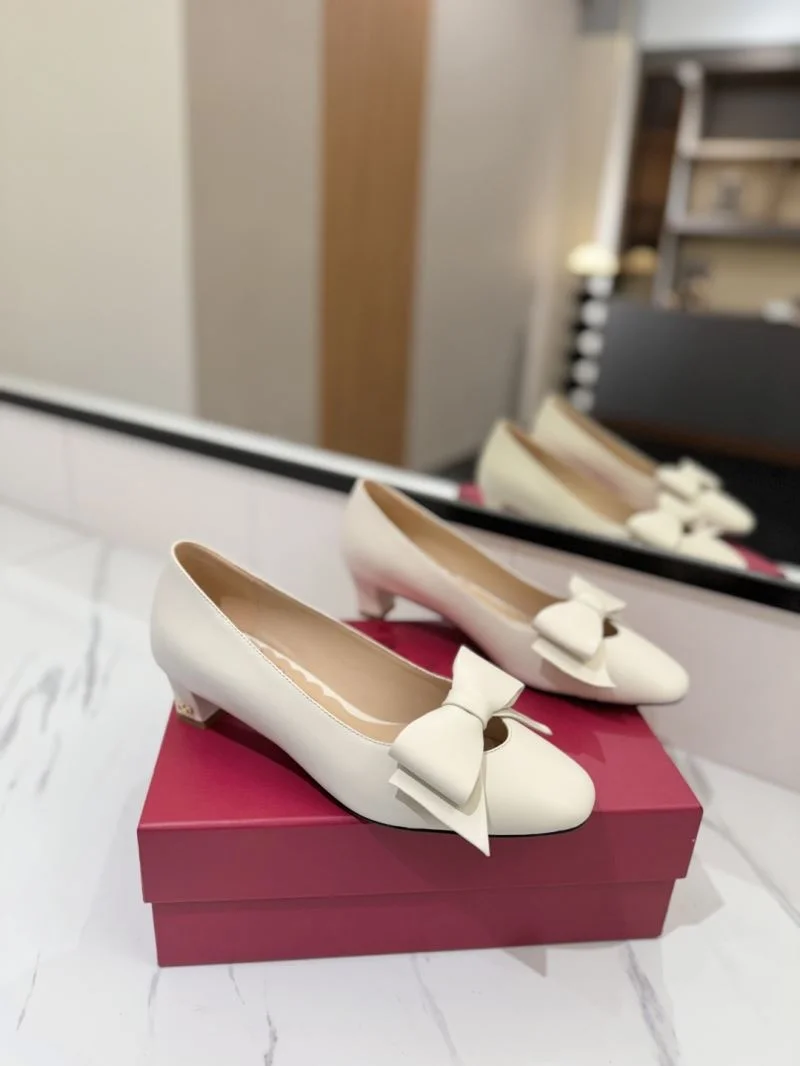 Valentino Heeled Shoes Chic 36715