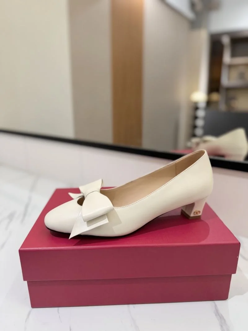 Valentino Heeled Shoes Chic 36715