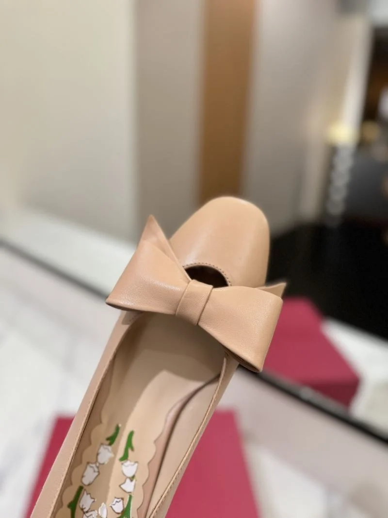 Bold Valentino Heeled Shoes 36713