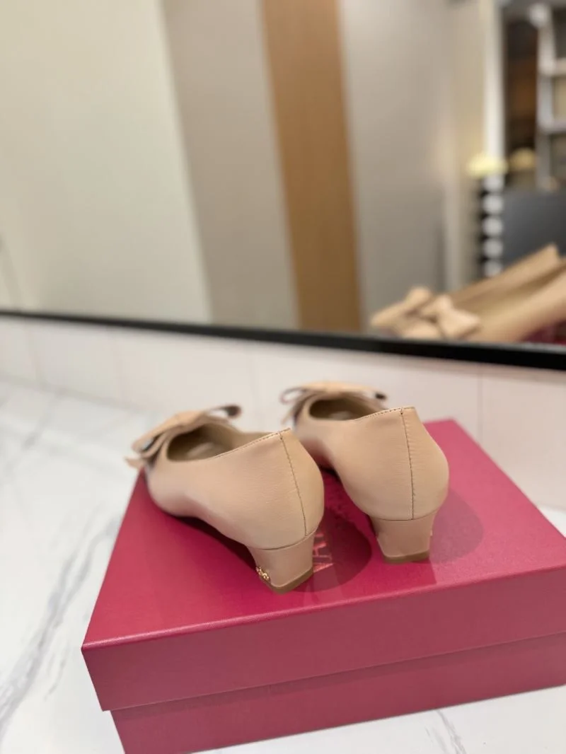 Bold Valentino Heeled Shoes 36713