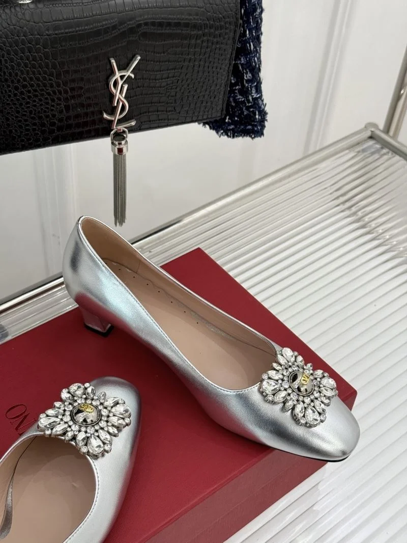 Valentino Heeled Shoes Versatile 36468