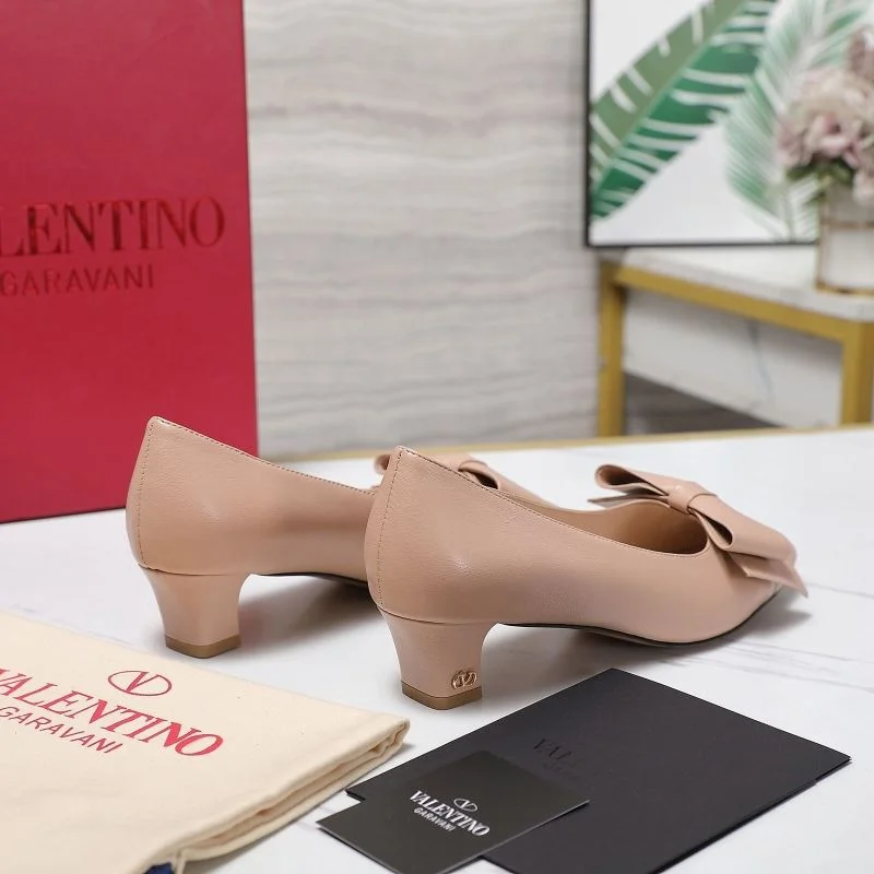 Valentino Heeled Shoes FastDry 37139