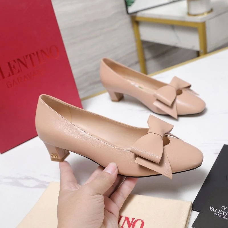 Valentino Heeled Shoes FastDry 37139