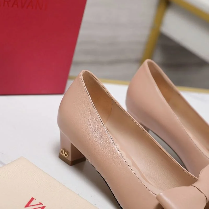 Valentino Heeled Shoes FastDry 37139