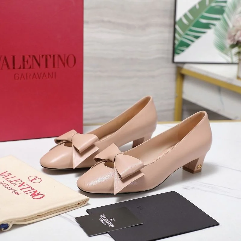 Valentino Heeled Shoes FastDry 37139