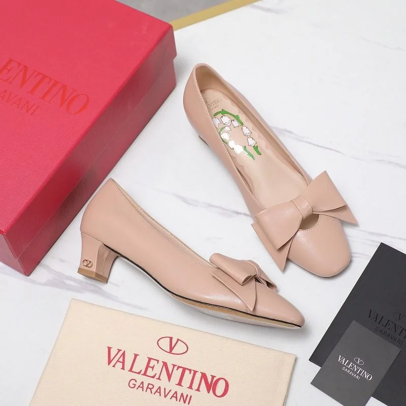 Valentino Heeled Shoes FastDry 37139