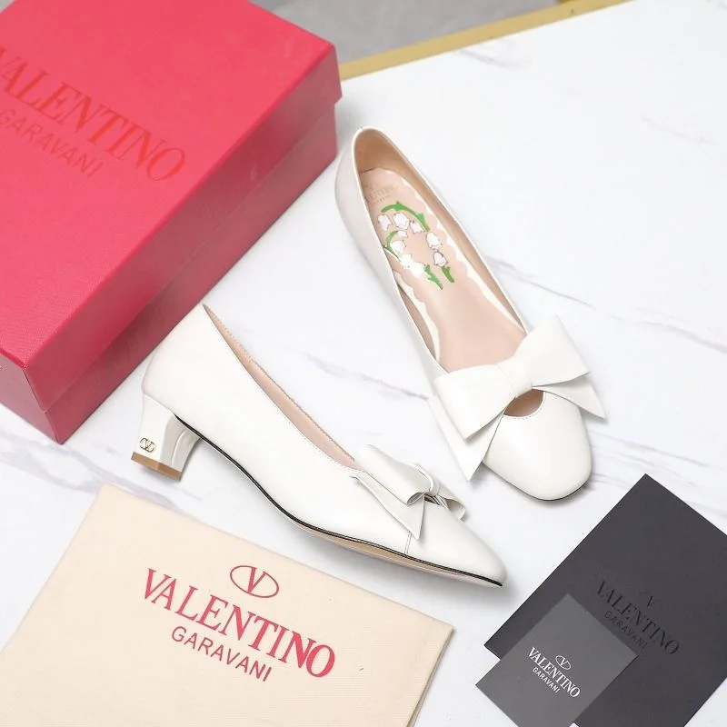 Bold Valentino Heeled Shoes 37133