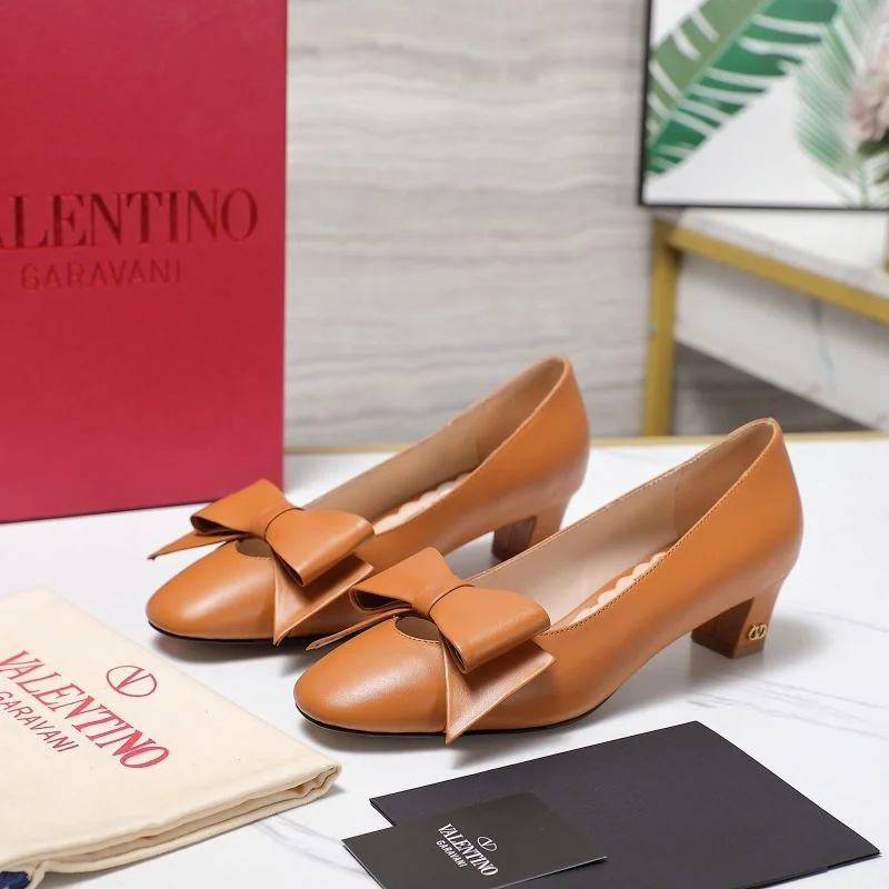 SunProtective Valentino Heeled Shoes 37136