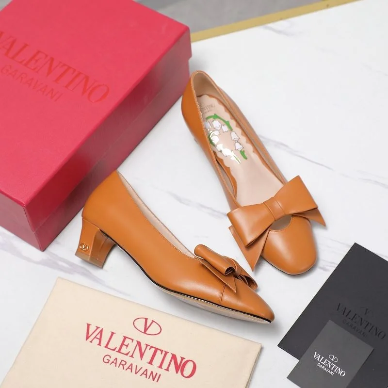 SunProtective Valentino Heeled Shoes 37136