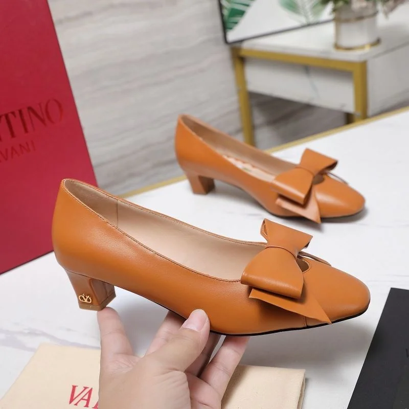 SunProtective Valentino Heeled Shoes 37136