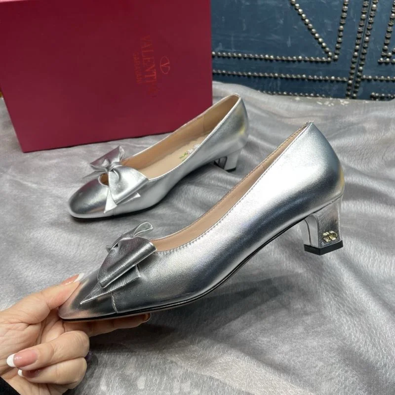 HighQuality Valentino Heeled Shoes 37122