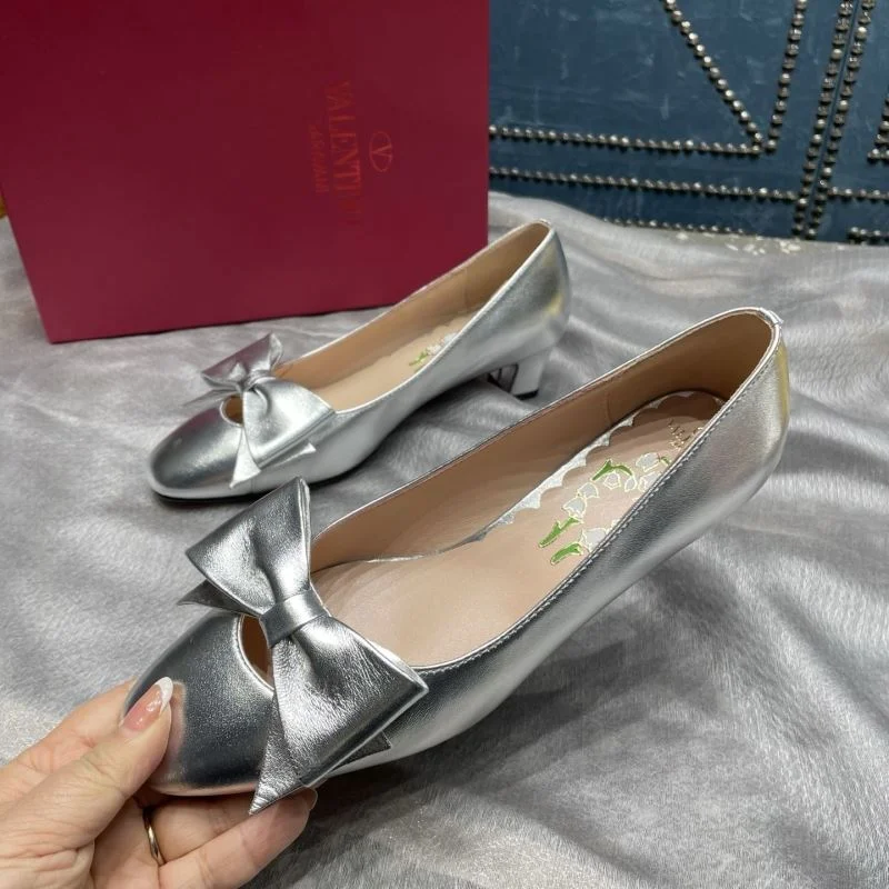 HighQuality Valentino Heeled Shoes 37122