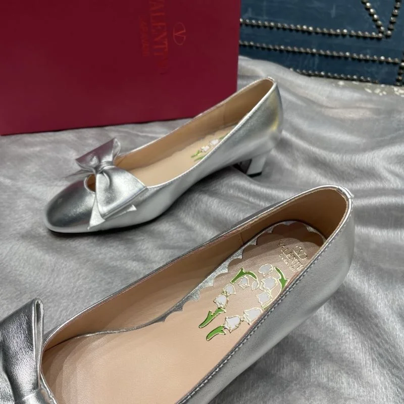 HighQuality Valentino Heeled Shoes 37122