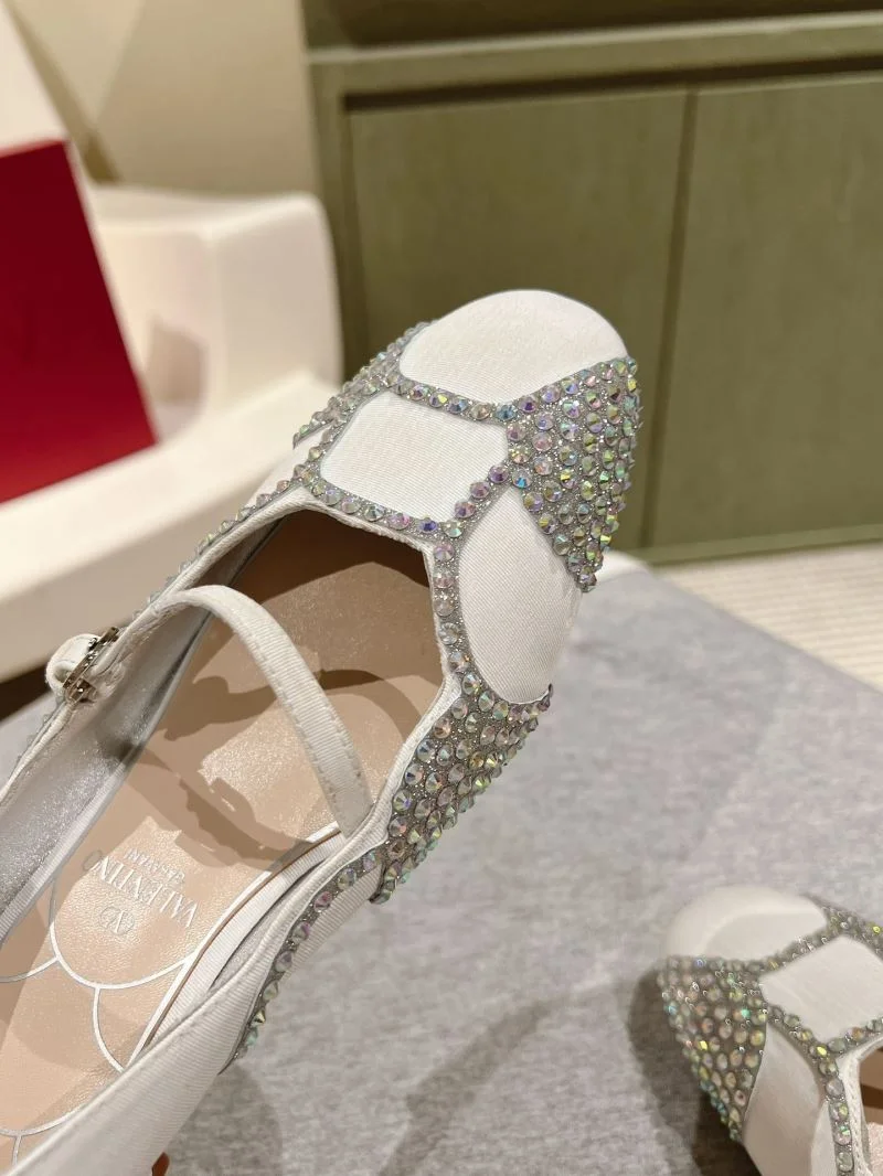 Valentino Heeled Shoes Thermal 37105