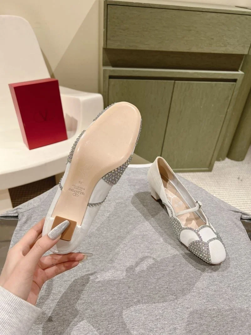 Valentino Heeled Shoes Thermal 37105