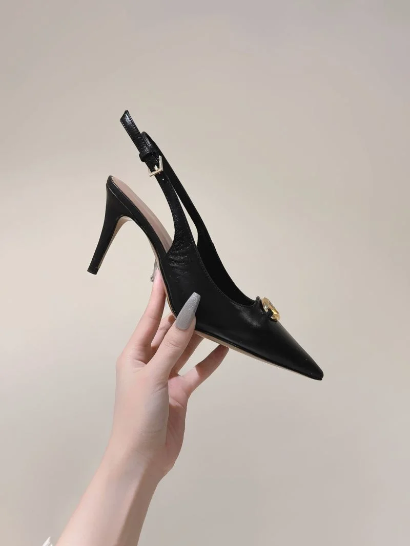 Fashionable Valentino Heeled Shoes 37088