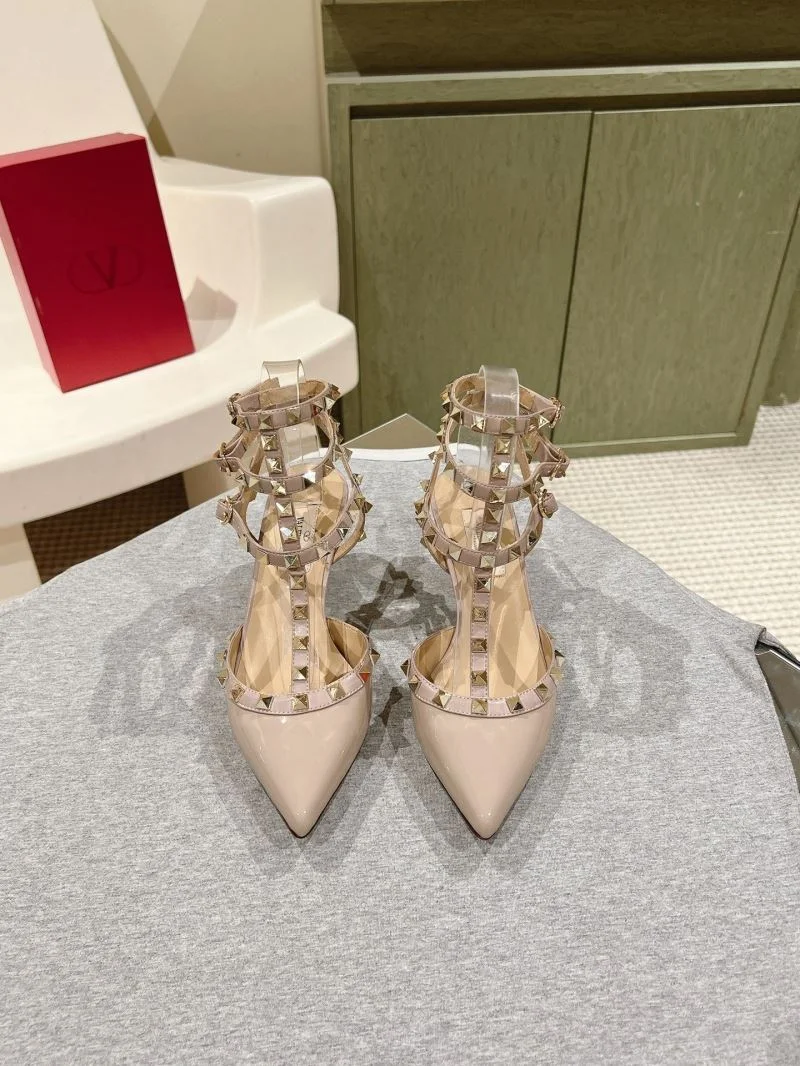Valentino Heeled Shoes Cozy 37093