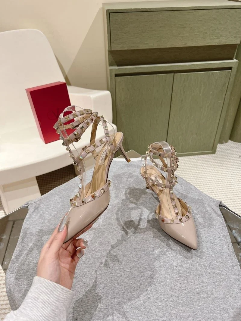 Valentino Heeled Shoes Cozy 37093