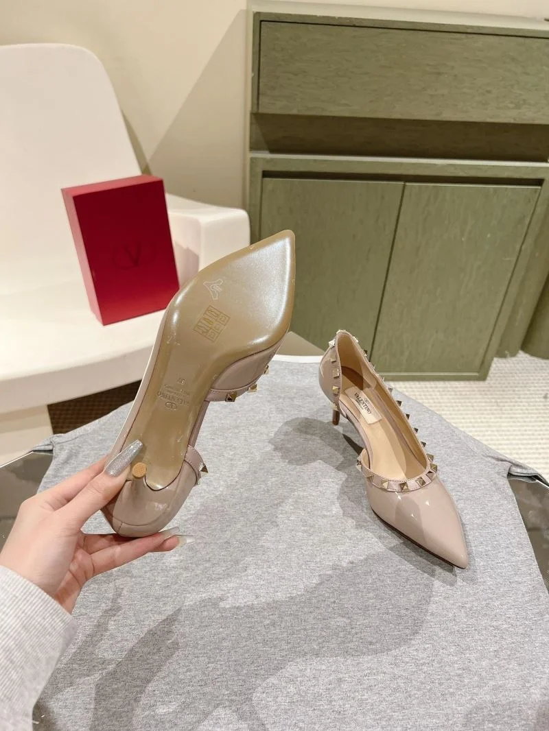 Valentino Heeled Shoes ModernLook 37079