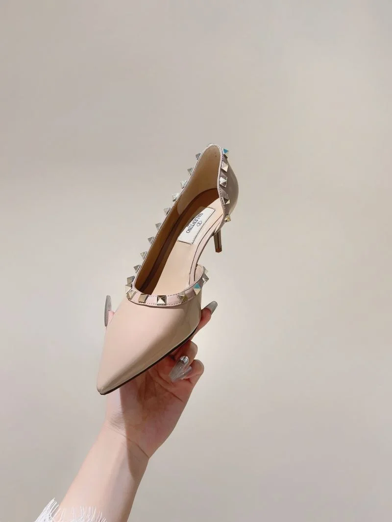Valentino Heeled Shoes ModernLook 37079