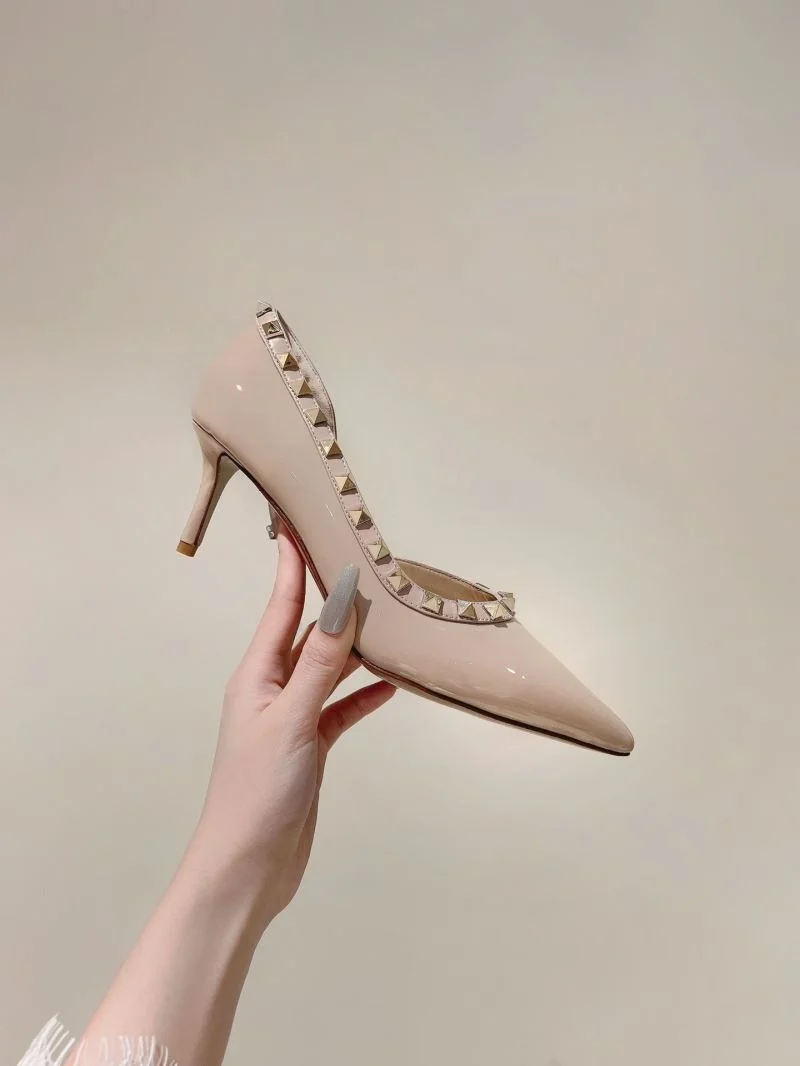 Valentino Heeled Shoes ModernLook 37079
