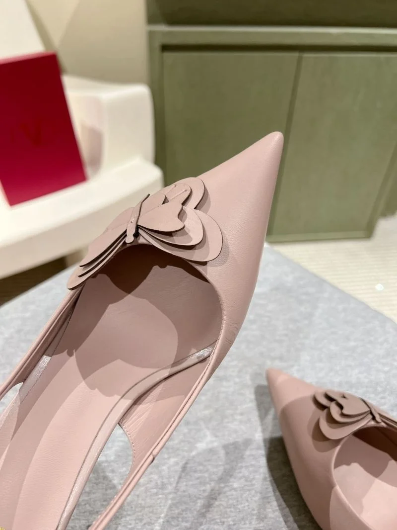 Valentino Heeled Shoes Durable 37089