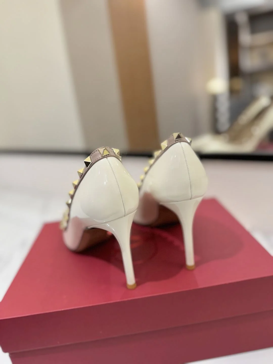 Seasonal Valentino Heeled Shoes 36217