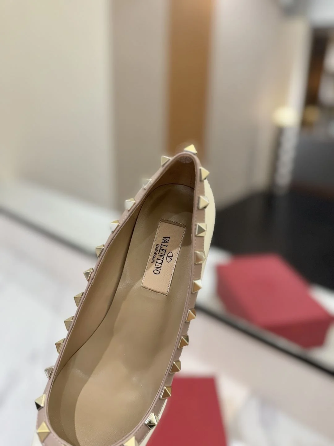 Lightweight Valentino Heeled Shoes 36214
