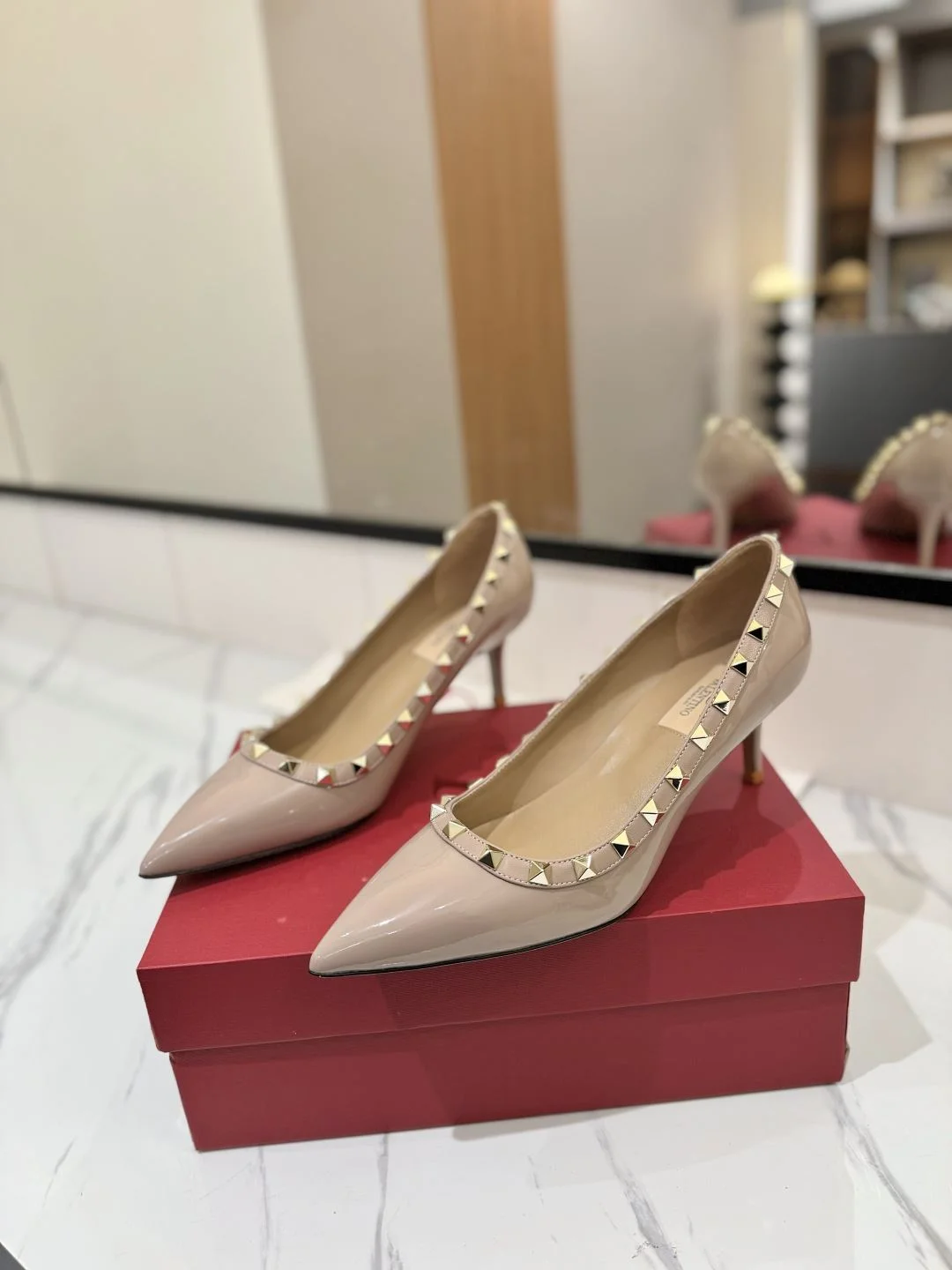 Valentino Heeled Shoes Sporty 36204