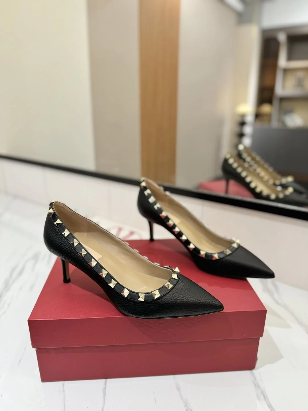 Sporty Valentino Heeled Shoes 36201