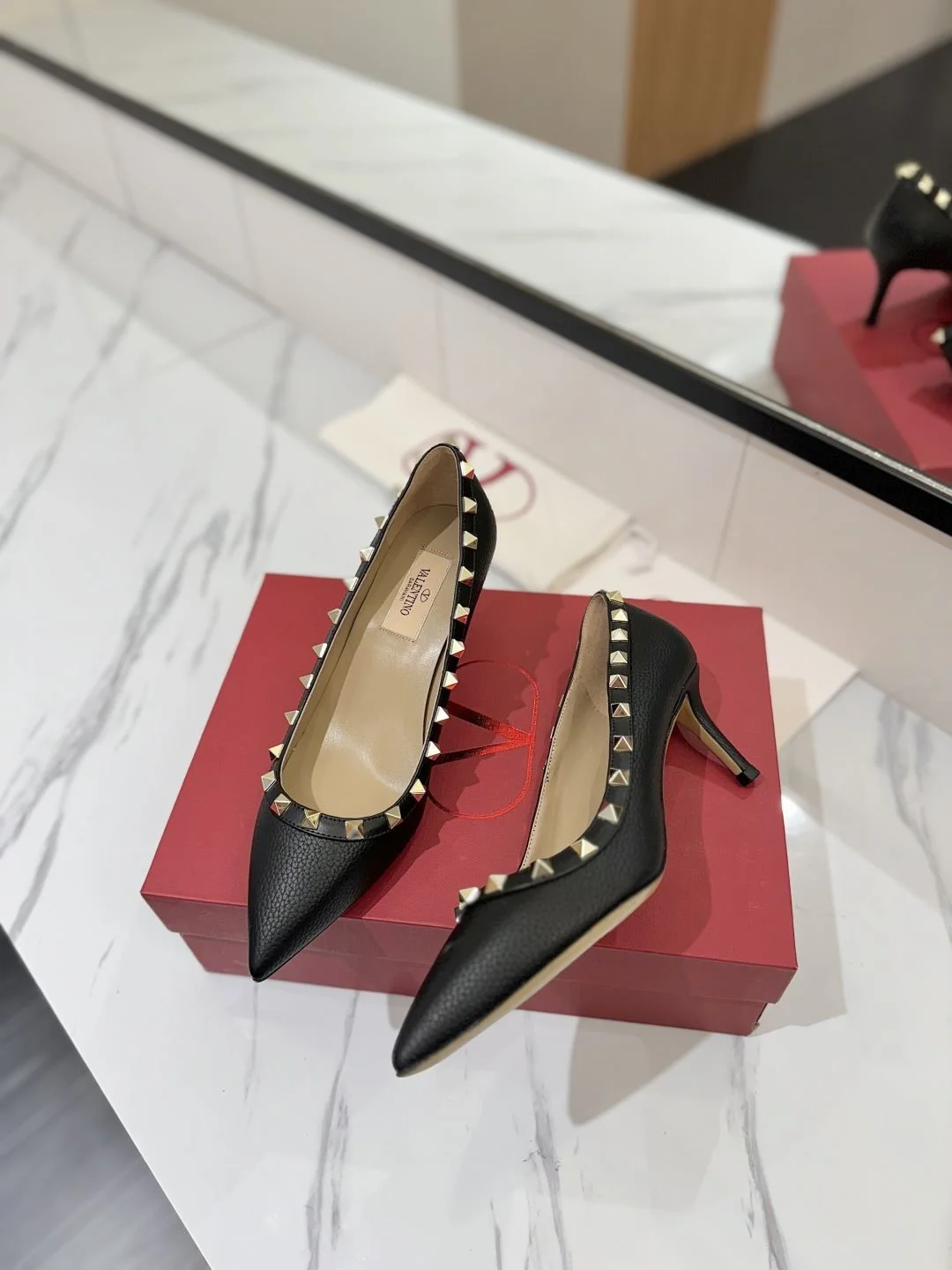 Sporty Valentino Heeled Shoes 36201