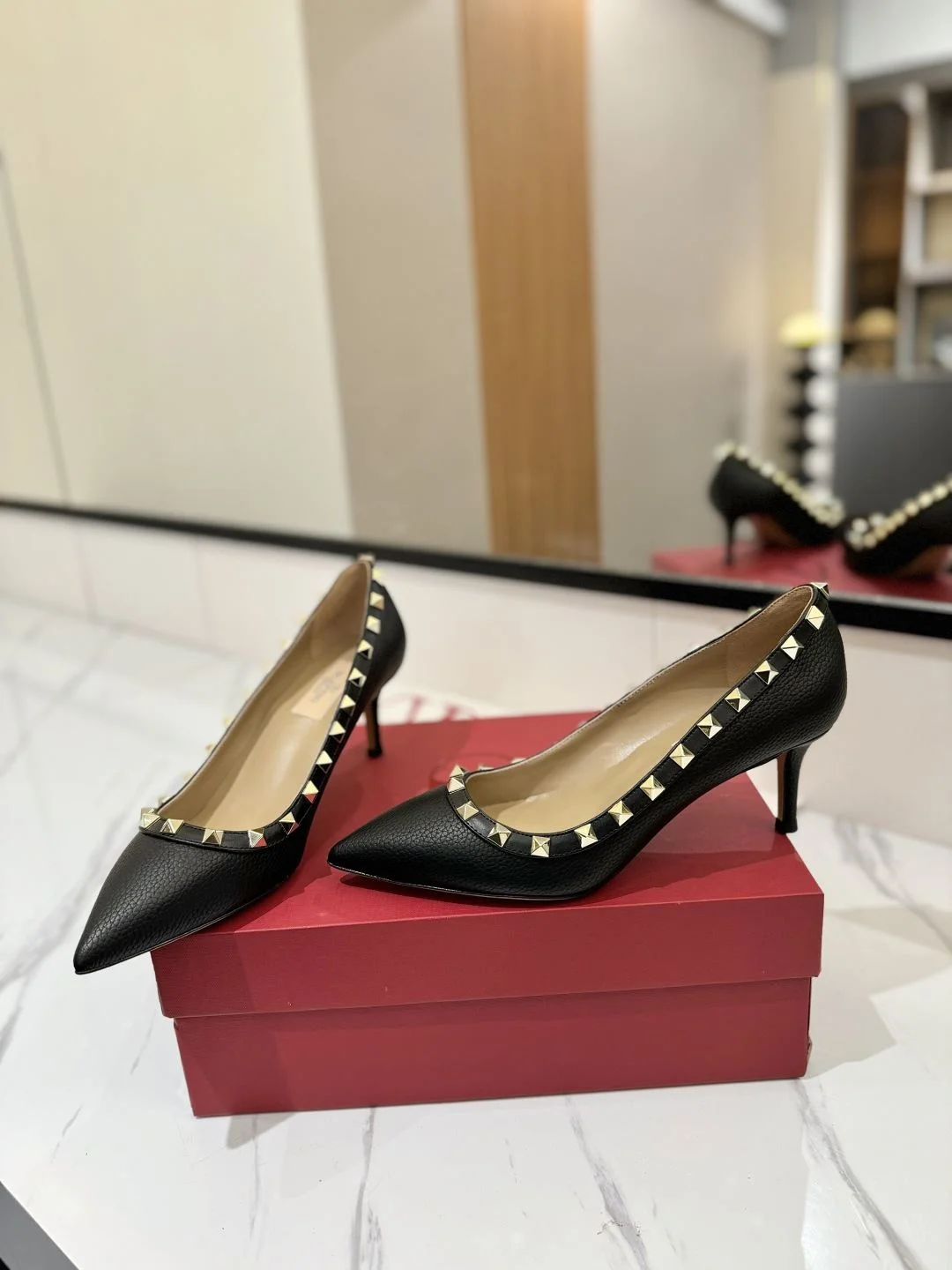 Sporty Valentino Heeled Shoes 36201