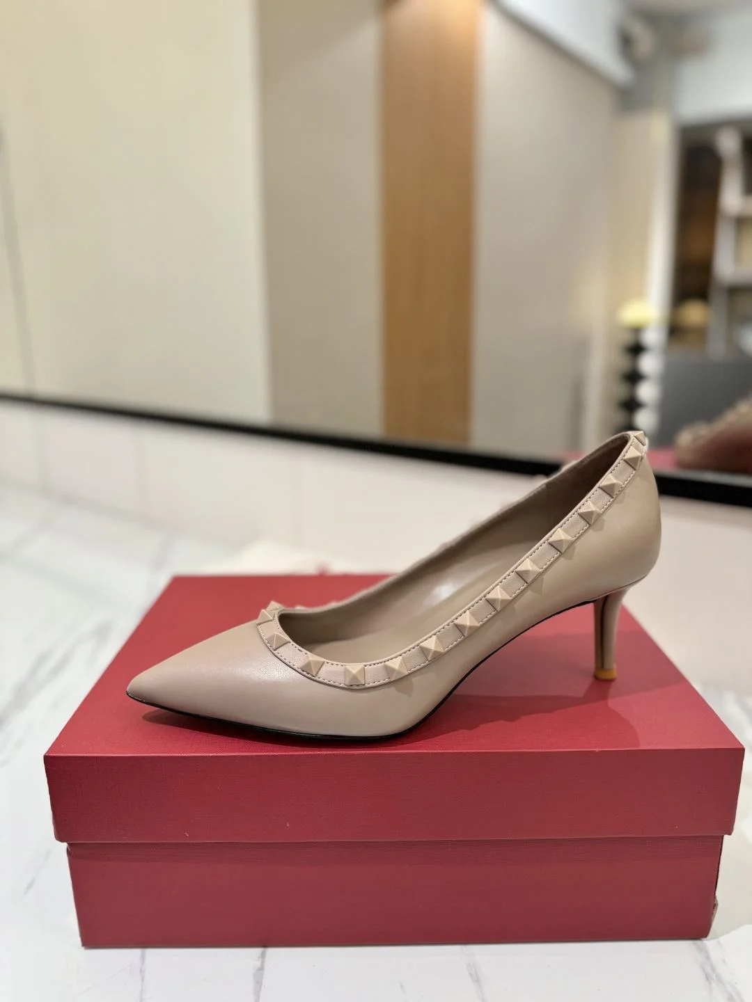 AllSeason Valentino Heeled Shoes 36192