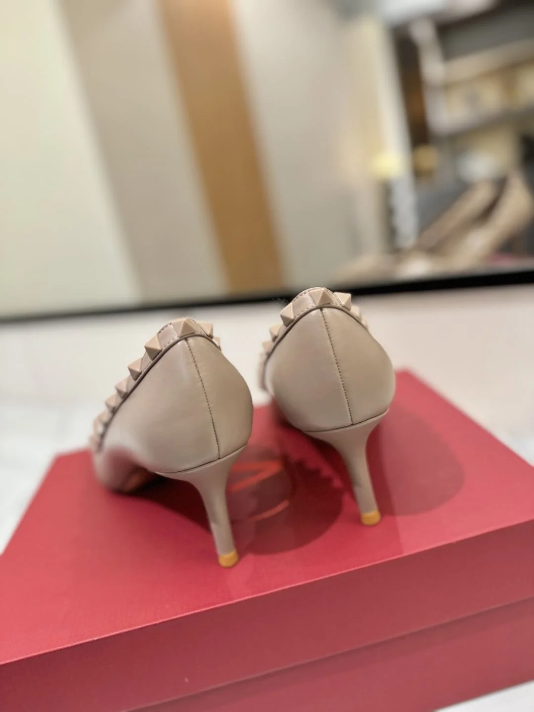 AllSeason Valentino Heeled Shoes 36192