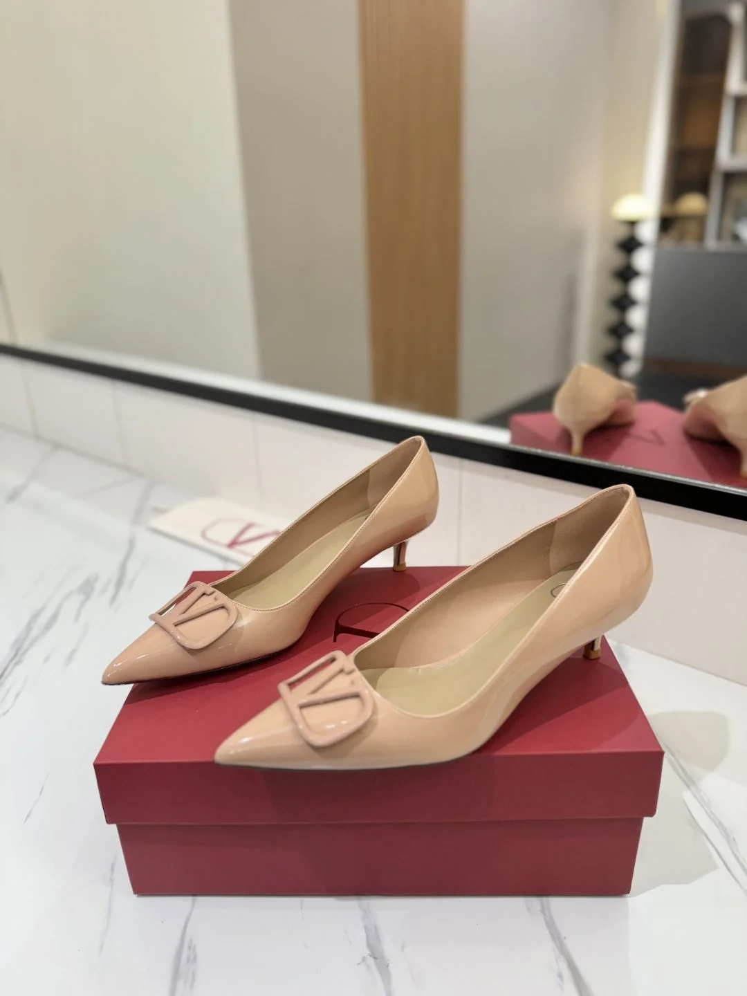Valentino Heeled Shoes Resilient 36213