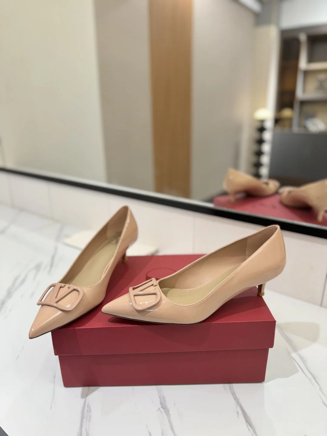 Valentino Heeled Shoes Resilient 36213