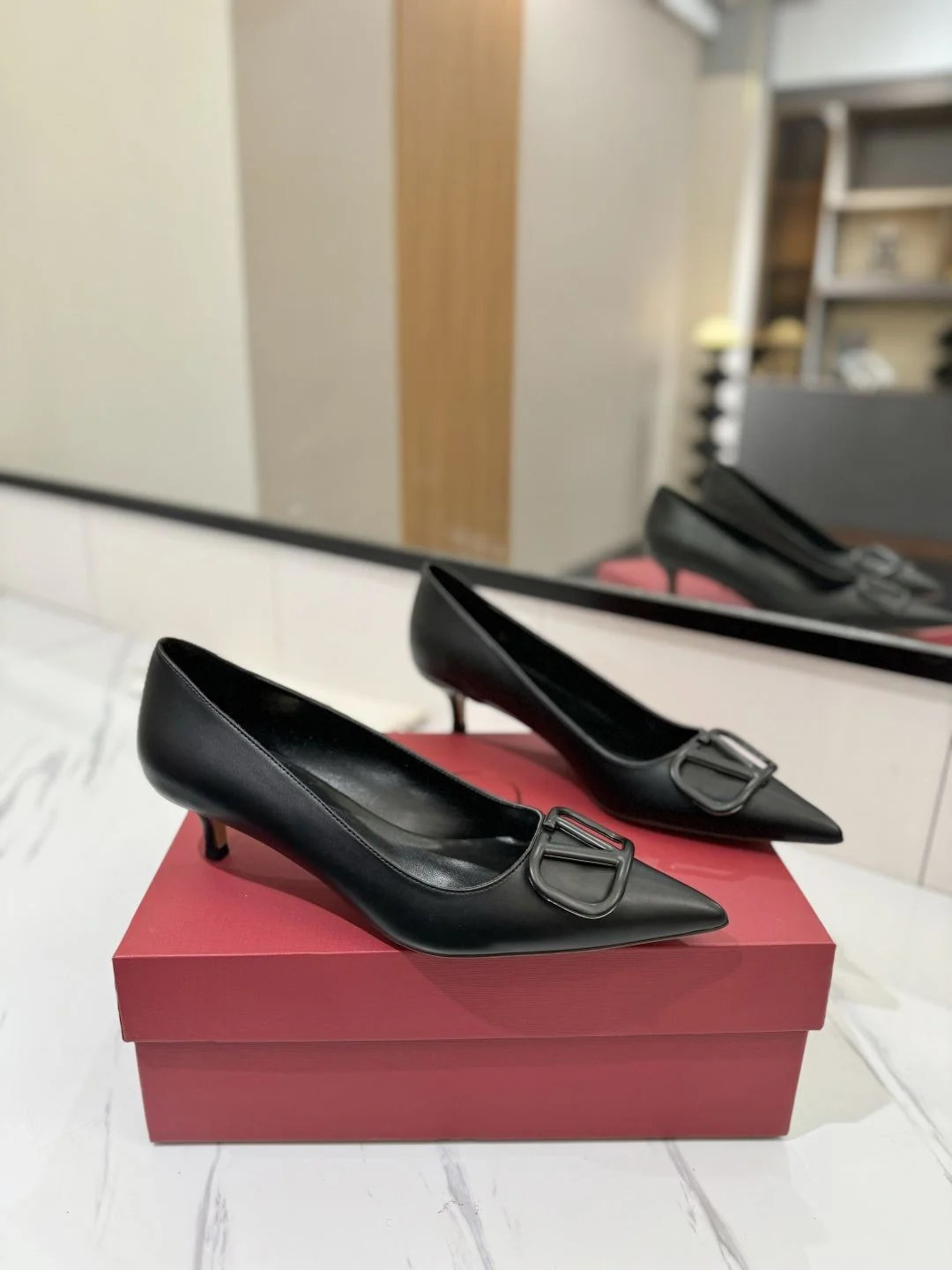 Valentino Heeled Shoes AllSeason 36190