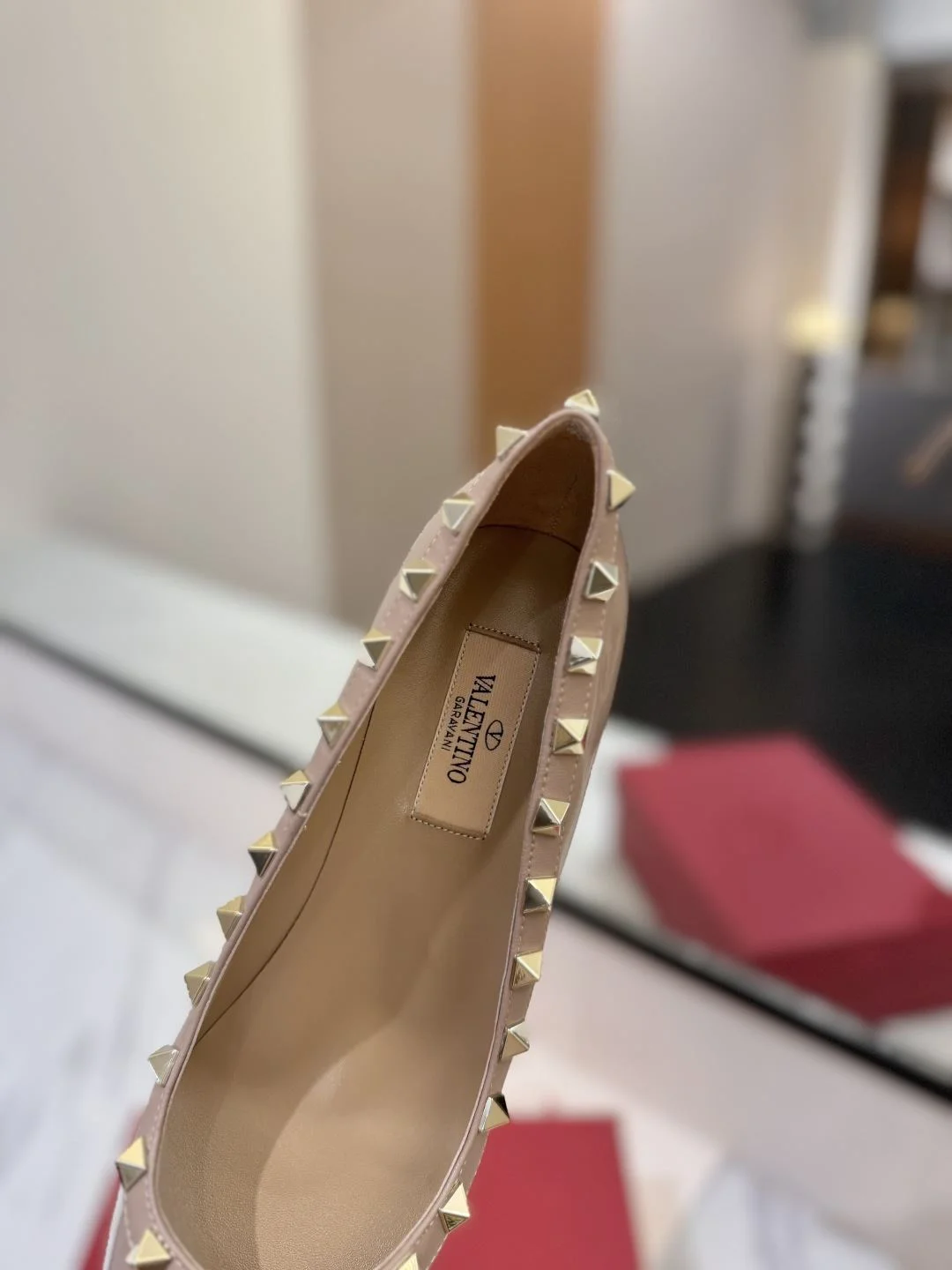 DailyWear Valentino Heeled Shoes 36212